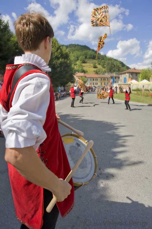 Corteggi e Palio della Campana