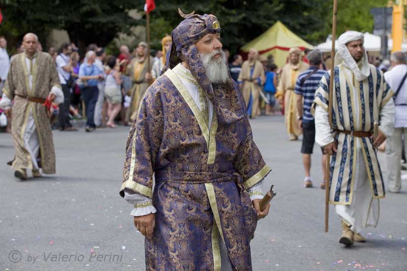 Corteggi e Palio della Campana