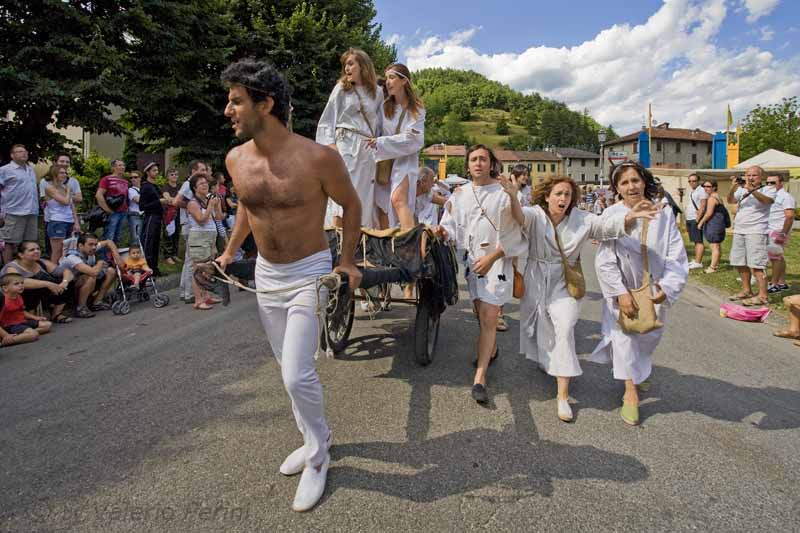 Corteggi e Palio della Campana