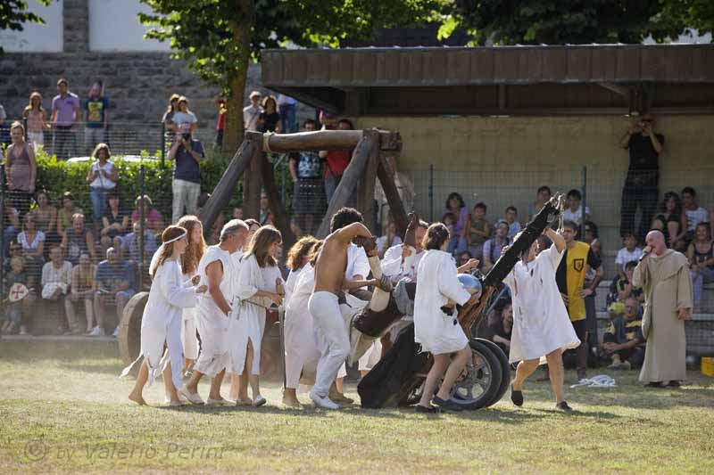 Corteggi e Palio della Campana