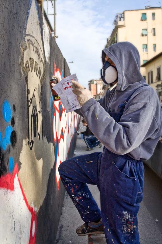 Pisa: Live Painting in Leopolda